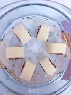 Make Bean rolls step 4