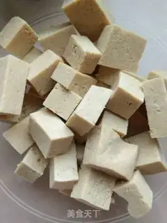 Make Frozen tofu soup step 0
