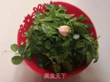 Make Sour peas step 1