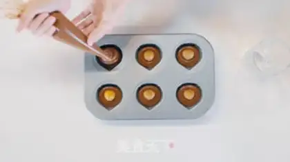 Make Madeleine chestnut step 7