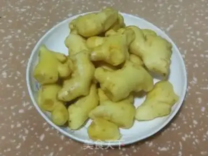 Make Squeeze your own ginger juice step 0