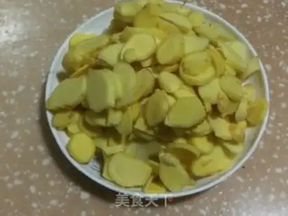 Make Squeeze your own ginger juice step 1