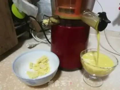 Make Squeeze your own ginger juice step 2