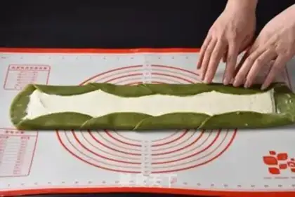 Make Net red tea towel rolls step 9