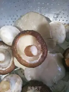 Make Fish soup noodles step 1