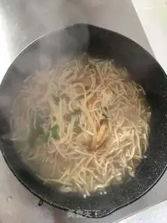 Make Seafood boils dry silk step 4