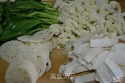 Make Spicy dry pot step 2