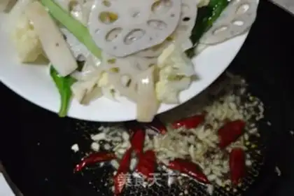 Make Spicy dry pot step 12