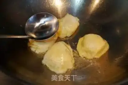 Make Fried bean buns step 4