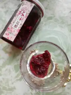 Make Rose honey step 0