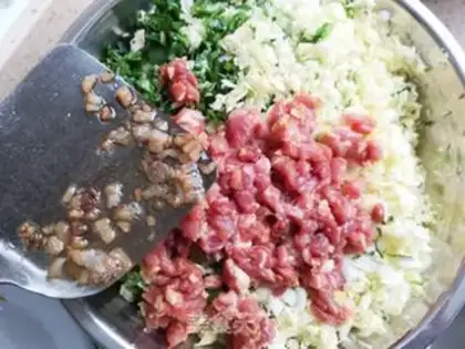Make Pork dumplings step 3