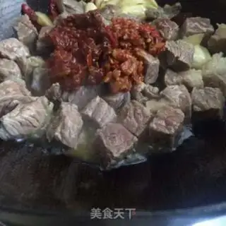 Make Tomato beef stew potatoes step 4