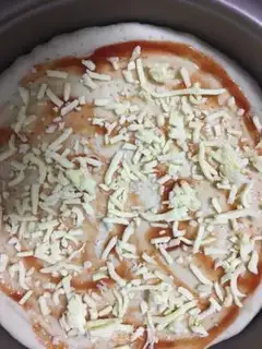 Make Chicken ham pizza step 8