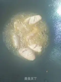 Make A fan of chicken wings step 1