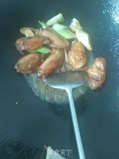 Make A fan of chicken wings step 4