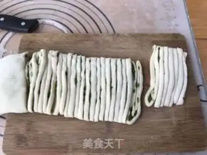 Make Onion bouquets step 9