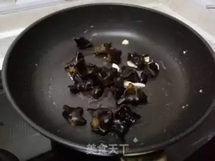 Make Mock and eggs step 5