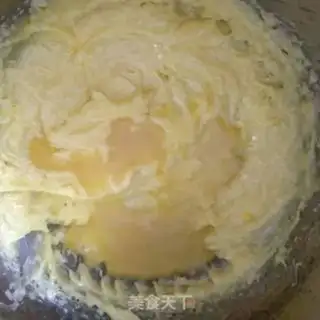 Make Cat cookies step 3