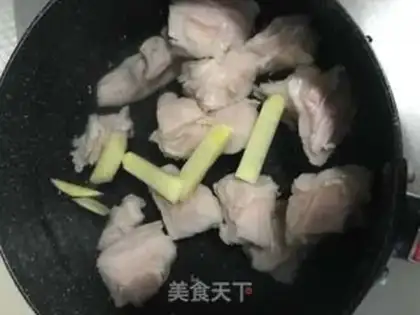 Make Lamb radish soup step 1