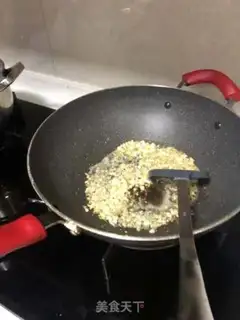 Make Spicy sauce and shrimp step 5
