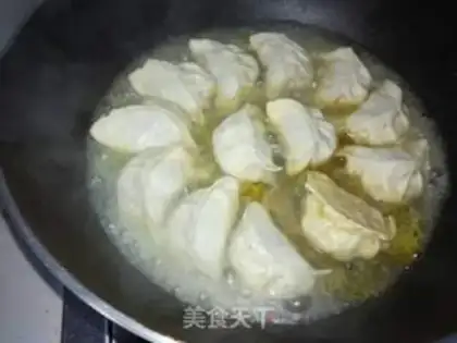 Make Hold on to the omelet step 9
