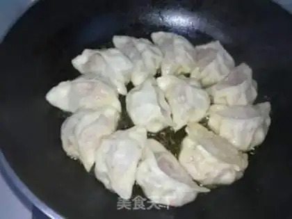 Make Hold on to the omelet step 10