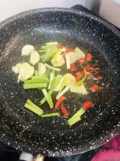 Make Sour gravy step 2