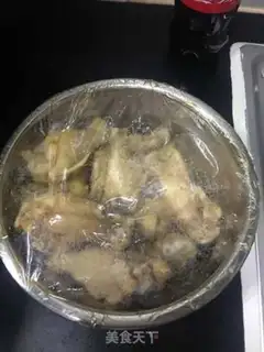 Make Coke chicken wings step 1