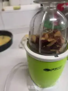 Make Bean mashed red-tree beauty juice step 3