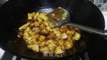 Make Spicy chicken crumbs step 8