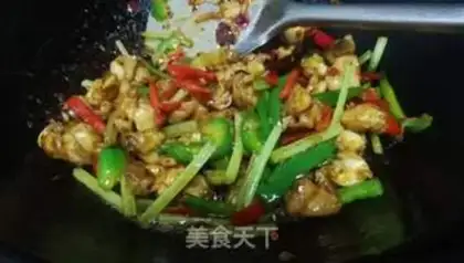 Make Spicy chicken crumbs step 9