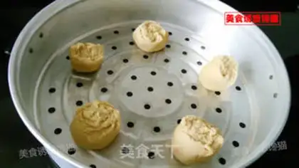 Make Red sugar on the face step 4