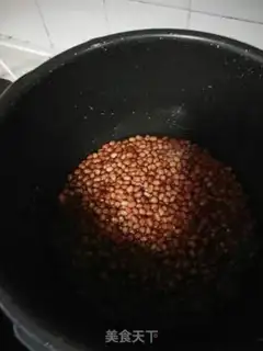 Make Pumpkin with red bean buns step 0
