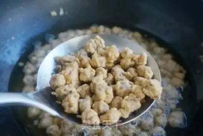 Make Amber peanuts step 4