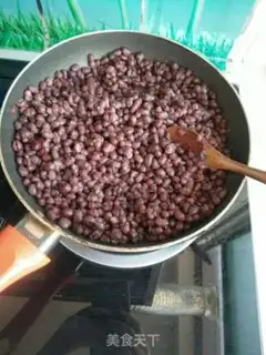 Make Coco Cow Rolling Sugar step 4