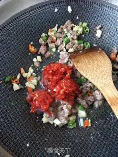 Make Spicy beef sauce step 10