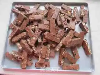 Make Coco Cow Rolling Sugar step 7