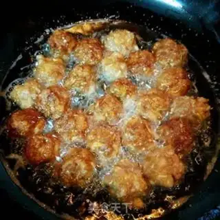 Make Gingerballs step 6