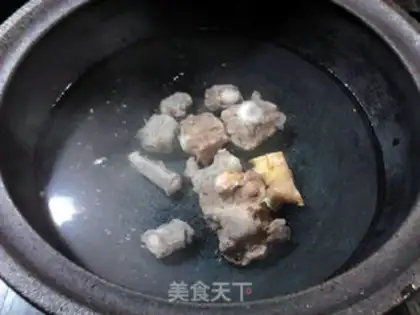 Make Sea cucumber oxen tail soup step 5