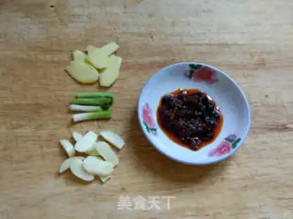 Make Red-fried fish step 1