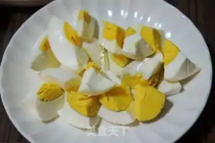 Make Garlic eggs step 4