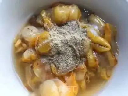 Make Garlic scallops step 1