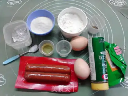 Make Black pepper beef sausage cheesecake step 0
