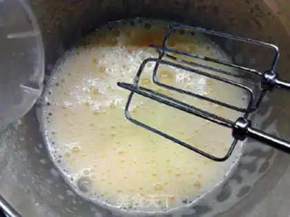 Make Black pepper beef sausage cheesecake step 3