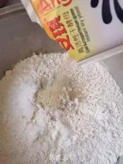 Make Home rolls step 0