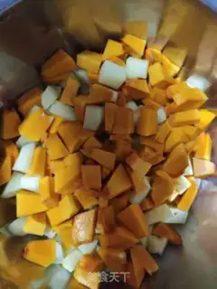 Make Pumpkin potatoes step 1