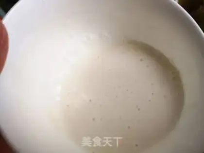 Make Pyramid fried eggs step 1