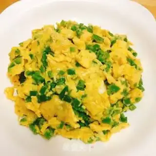 Make Pyramid fried eggs step 7