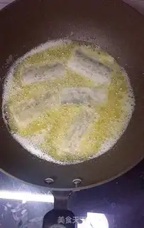 Make Jell-O fish step 4