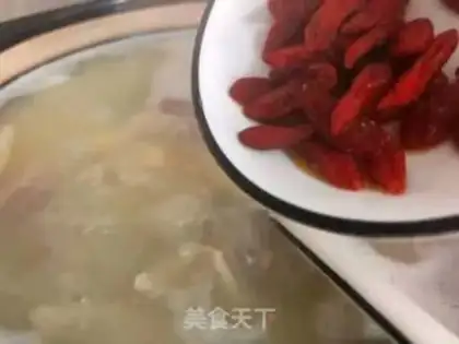 Make Lotus pig belly soup step 8